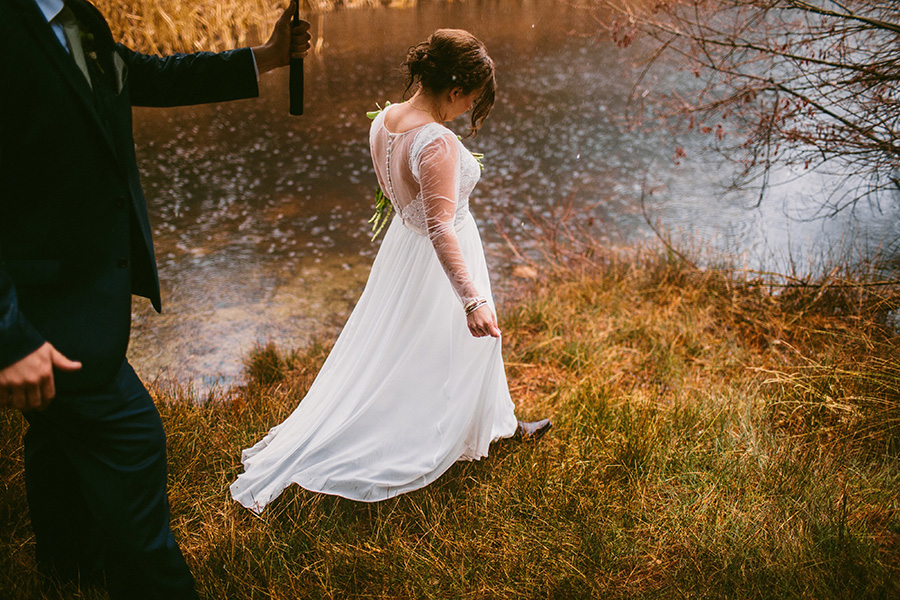 Romantic lakeside wedding, rainy wedding day, brett and tori photographers, outdoor wedding, lake fulmor wedding, photojournalism
