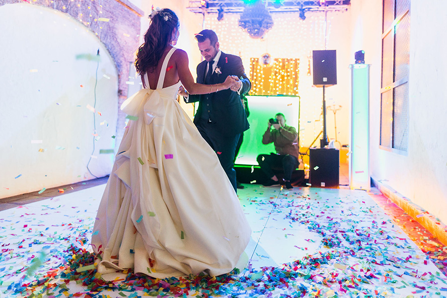 spain destination wedding first dance with confetti